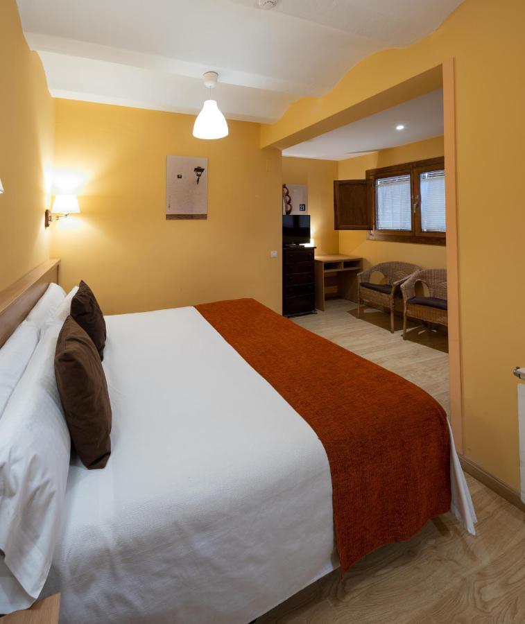 Hotel Ripoll Sant Hilari Sacalm Ngoại thất bức ảnh