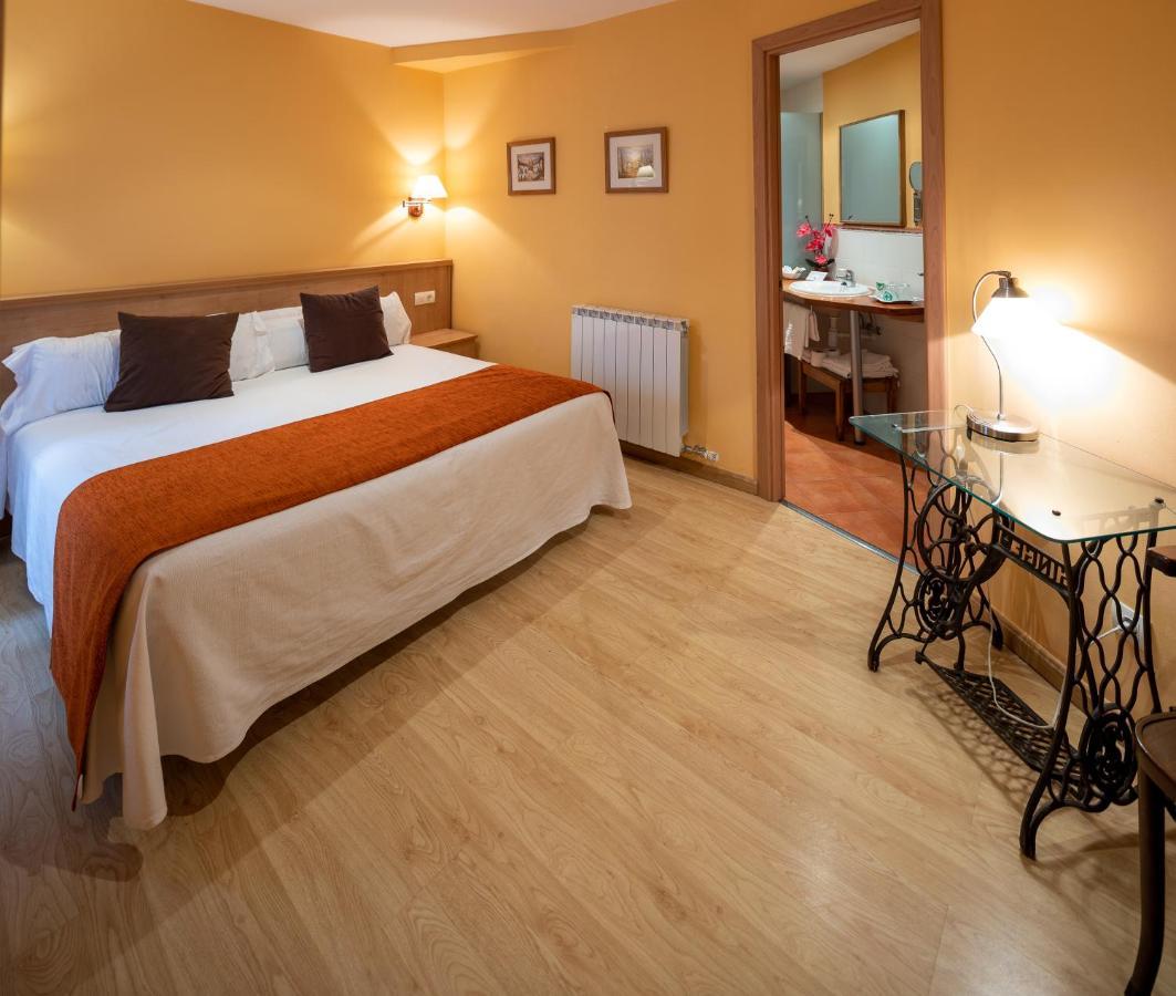 Hotel Ripoll Sant Hilari Sacalm Ngoại thất bức ảnh