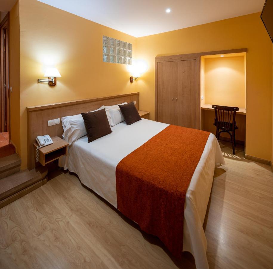 Hotel Ripoll Sant Hilari Sacalm Ngoại thất bức ảnh